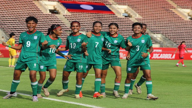 দ. কোরিয়ার কাছে ৬-১ গোলে বিধ্বস্ত বাংলাদেশ