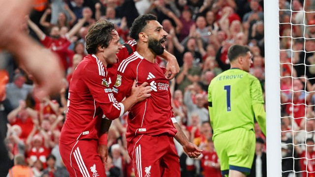 অম্ল-মধুর শুরু লিভারপুলের