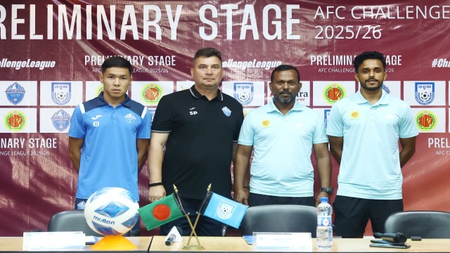 মুরাস ইউনাইটেডের পরিকল্পনা ‘ধ্বংস’ করতে চায় আবাহনী